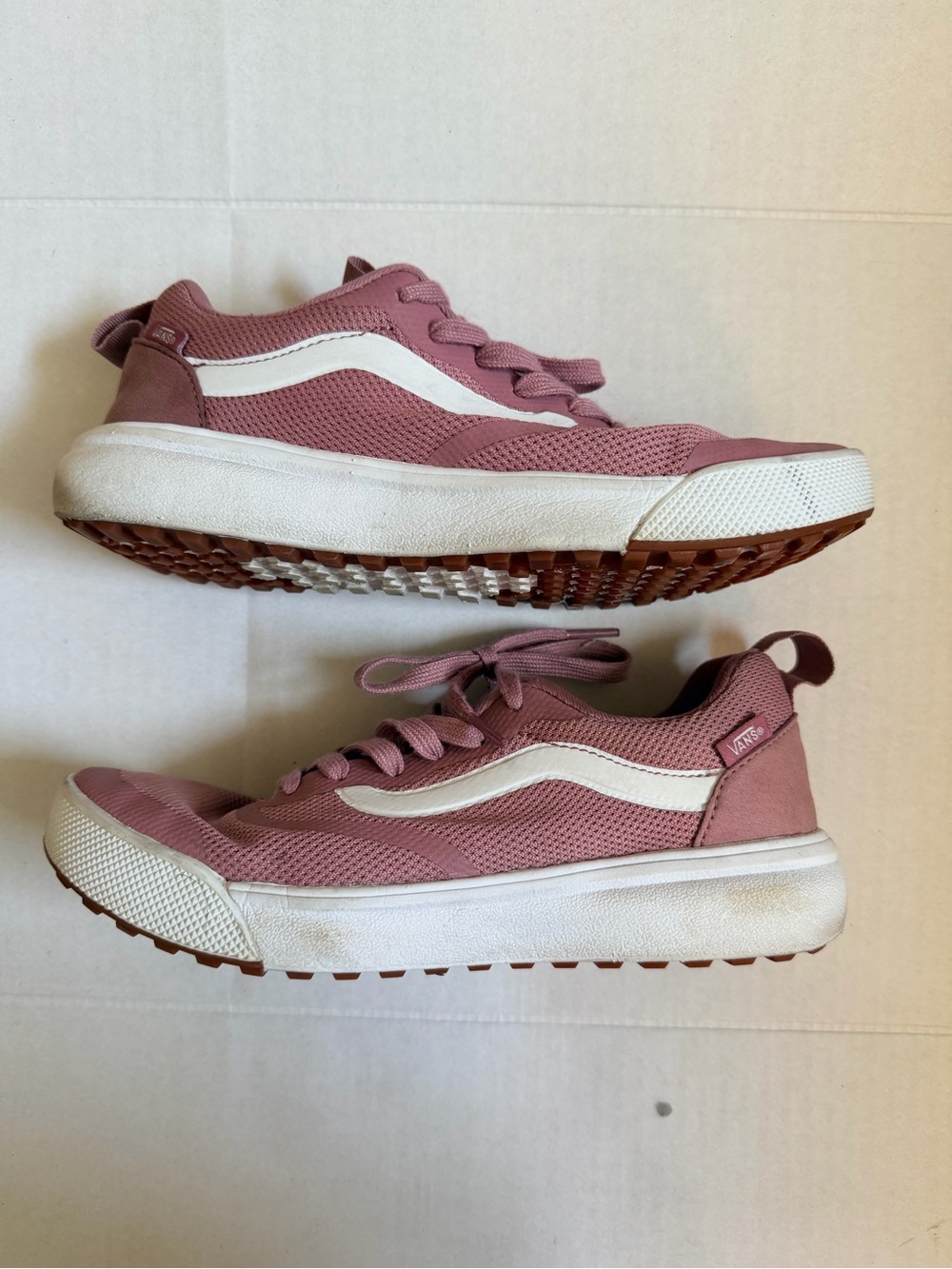 Vans UltraRange Rapidweld sneakers in a mauve - size 7.5